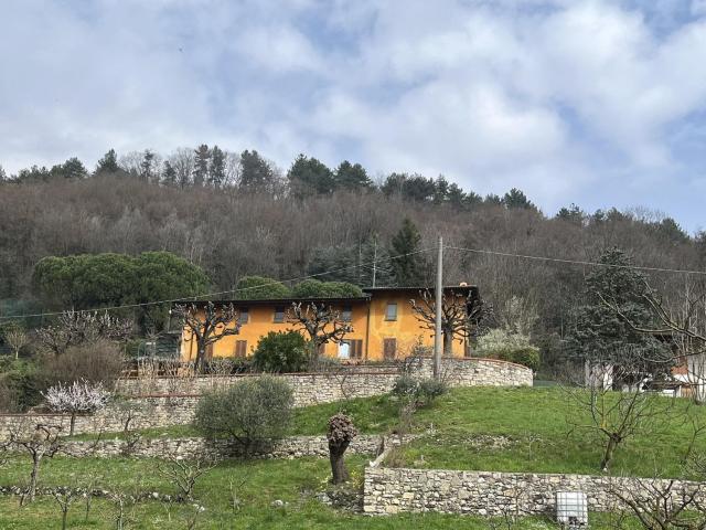Casa in vendita a Cenate Sopra, Lombardia