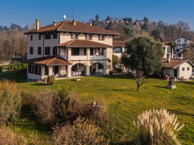 Casa in vendita a Cantalupa, Varese