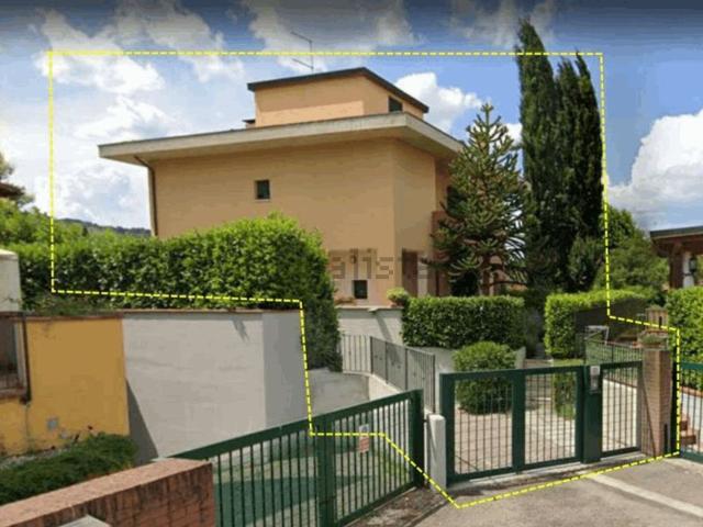 Casa in vendita a San Giuliano, Arezzo