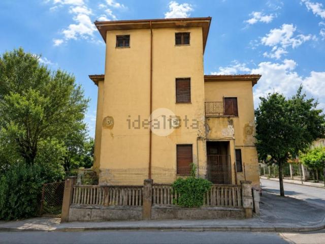Casa in vendita a Avezzano, Abruzzo