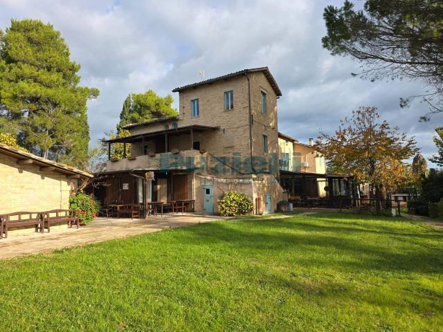 Casa in vendita a Sant'Andrea, Marche