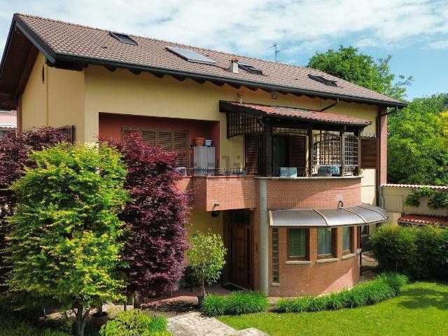 Casa in vendita a Pozzuolo Martesana, Lombardia