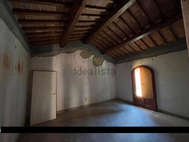 Casa in vendita a Montale Alto, Montale