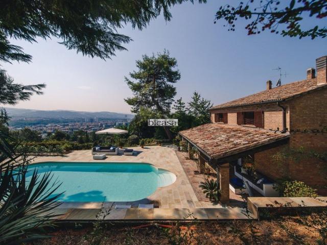 Casa in vendita a Marche, Pesaro E Urbino