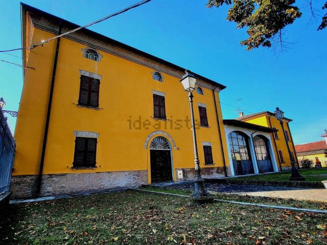 Casa in vendita a Roccabianca, Reggio Emilia