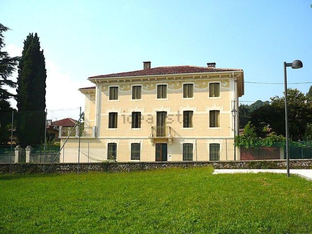 Casa in vendita a Marostica, Veneto