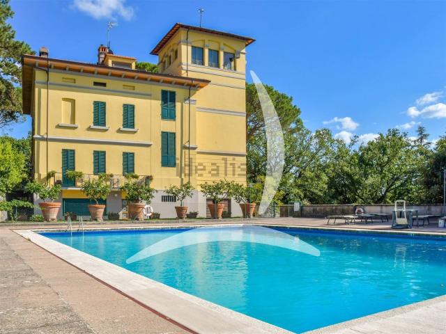 Casa in vendita a Patrignone, Palazzo Del Pero