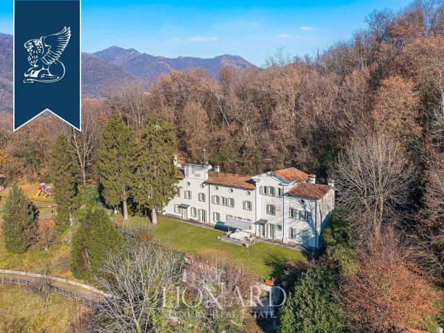 Casa in vendita a Nembro, Lombardia
