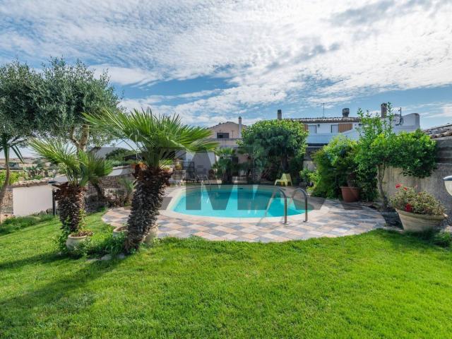 Casa in vendita a Tresauro, Ragusa