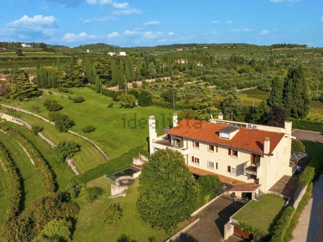 Casa in vendita a Nord-Ovest, Brenzone