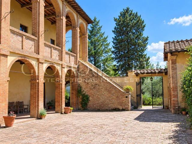 Casa in vendita a Due Ponti, Siena