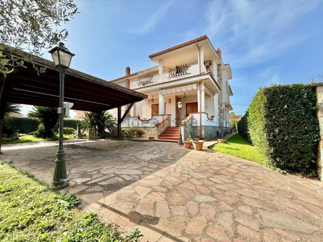 Casa in vendita a Roma Capitale, Lazio