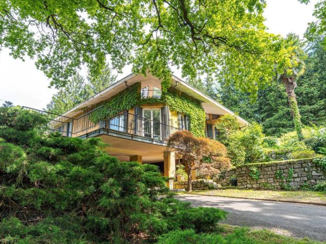Casa in vendita a Daverio, Lombardia