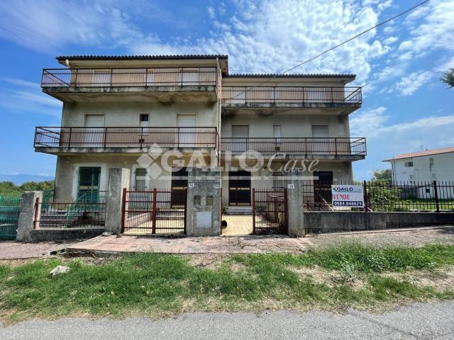 Casa in vendita a Calabria, Cosenza