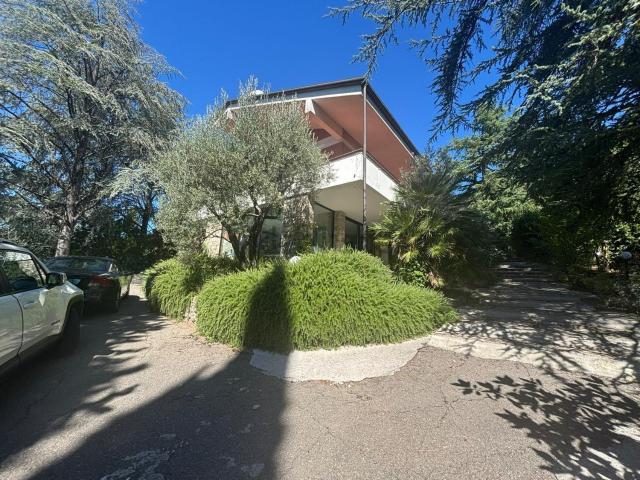 Casa in vendita a Sant'Erminio, Cenerente
