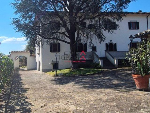 Casa in vendita a Prato, Toscana