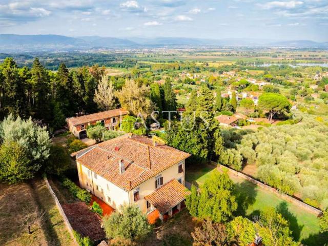 Casa in vendita a Capannori, Toscana