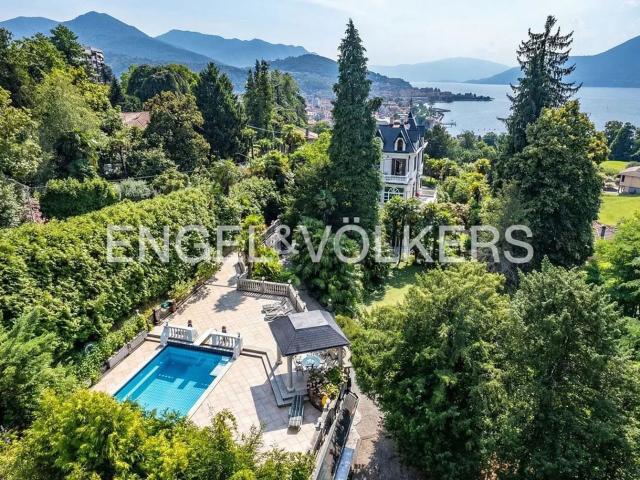 Casa in vendita a Comunità Montana Valli del Verbano, Luino