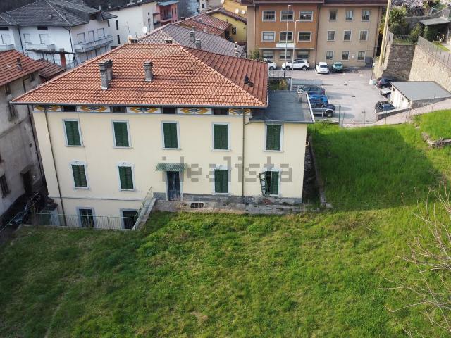 Casa in vendita a Comunità montana della valle Camonica, Cedegolo