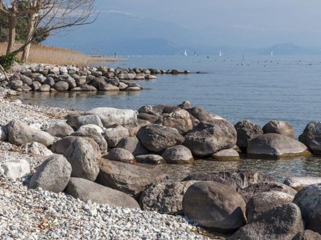 Casa in vendita a Padenghe Sul Garda, Lombardia