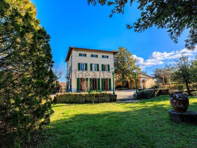 Casa in vendita a Bucine, Toscana