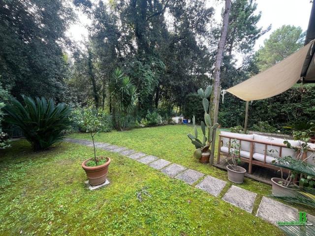 Casa in vendita a Poveromo, Marina Di Massa