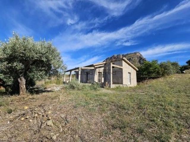 Casa in vendita a Collesano, Sicilia