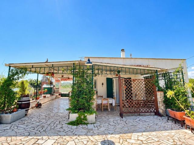 Casa in vendita a Puglia, Bari
