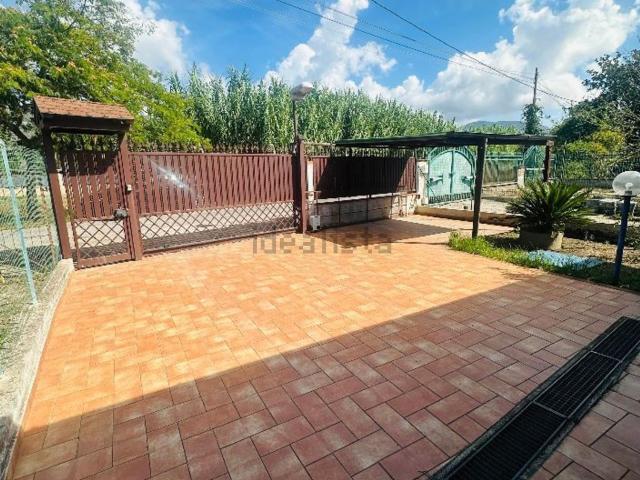 Casa in vendita a Terracina, Lazio