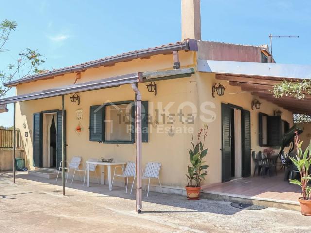 Casa in vendita a Noto, Sicilia