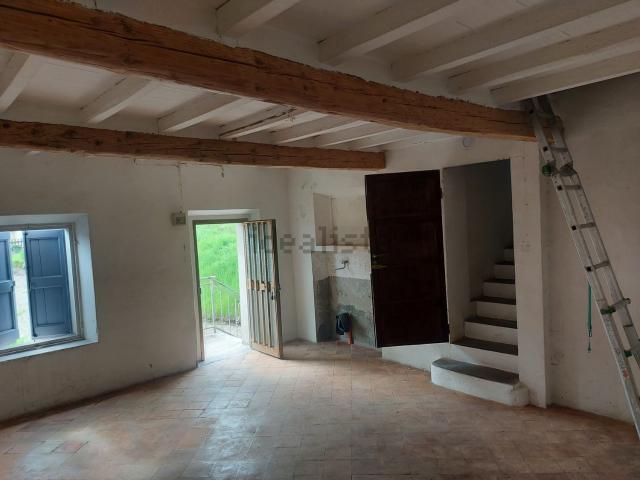 Casa in vendita a Tresinaro - Secchia, Re