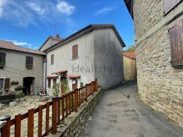 Casa in vendita a Appennino Reggiano, Re