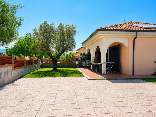 Casa in vendita a Casal Velino Marina, Campania