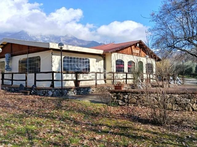 Casa in vendita a Collepardo, Frosinone