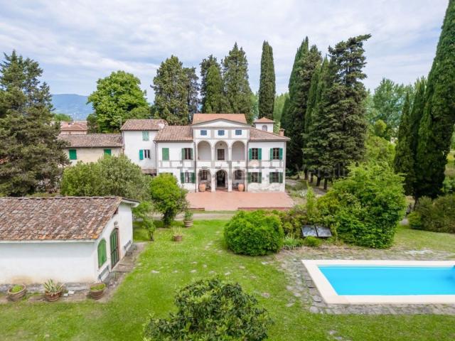 Casa in vendita a Altopascio, Toscana