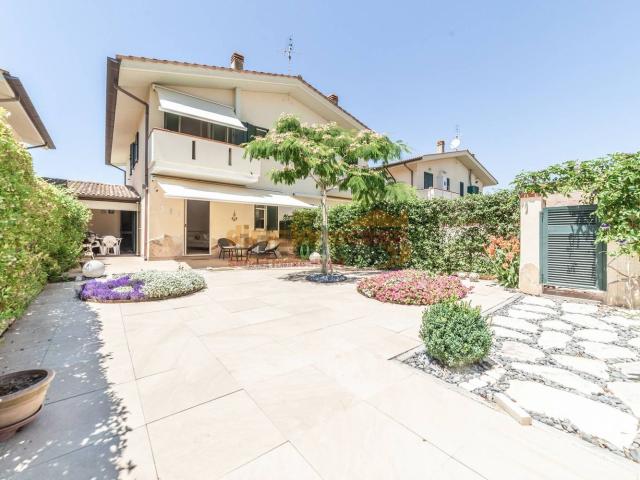 Casa in vendita a Sabaudia, Lazio