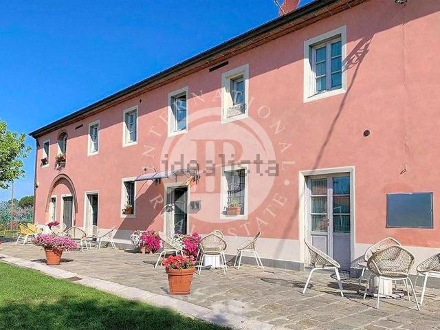 Casa in vendita a Altopascio, Toscana