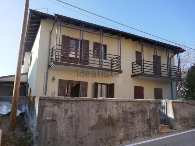 Casa in vendita a Castelnovo Del Friuli, Friuli-Venezia Giulia