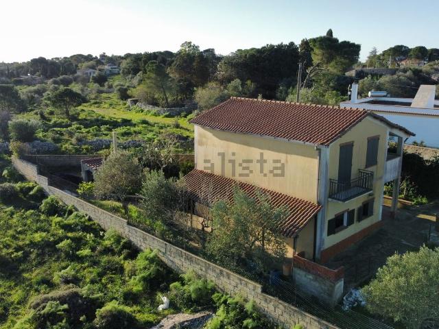 Casa in vendita a Avola, Sicilia