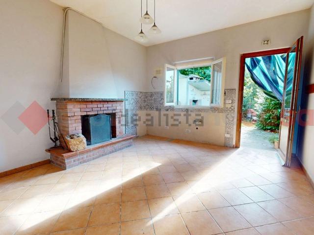 Casa in vendita a Unione dei comuni Media Valle del Serchio, Coreglia Antelminelli