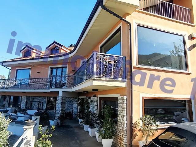 Casa in vendita a Castellammare Del Golfo, Sicilia