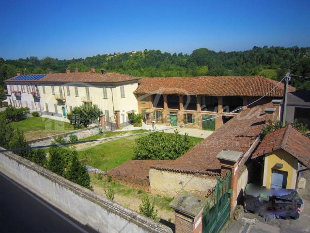 Casa in vendita a Piemonte, Asti