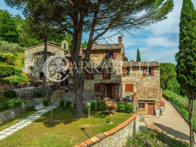 Casa in vendita a Izzalini, Umbria