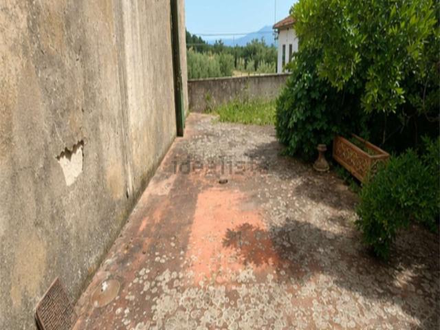 Casa in vendita a Collesalvetti, Toscana