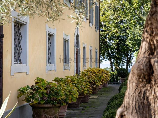 Casa in vendita a Camaiore, Toscana