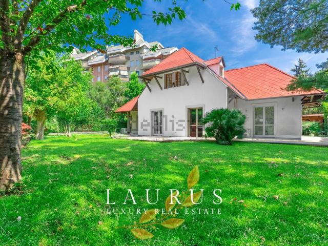 Casa in vendita a Lampugnano, Milano