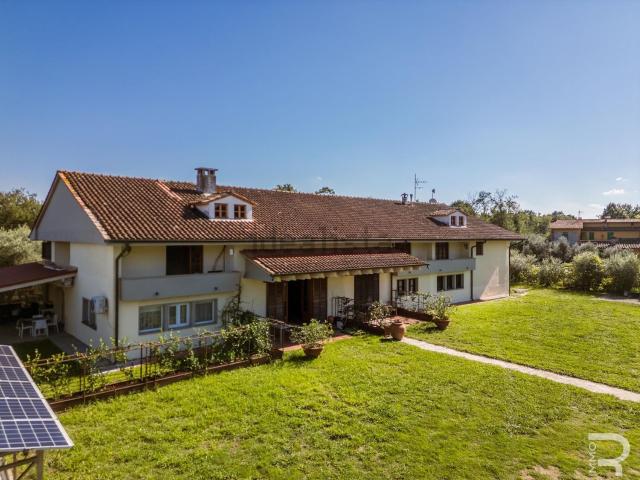 Casa in vendita a Altopascio, Toscana