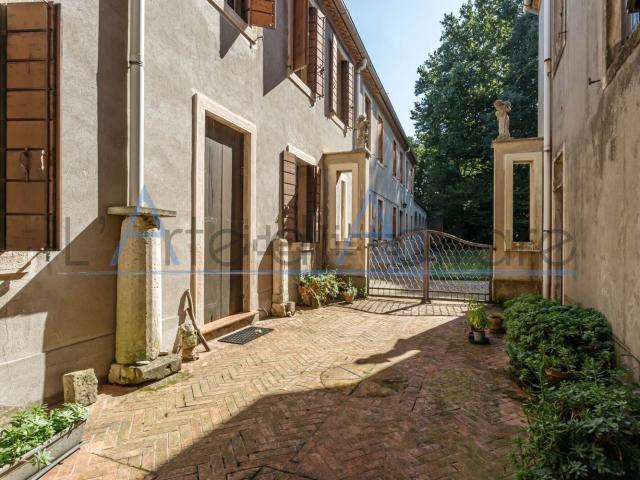 Casa in vendita a Mandriola, Albignasego