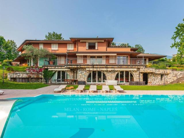 Casa in vendita a Longone Al Segrino, Lombardia