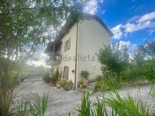 Casa in vendita a Castelnovo Del Friuli, Friuli-Venezia Giulia